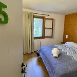 Dos Lucas Oros Bajo