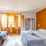 Dos Lucas Oros Bajo
